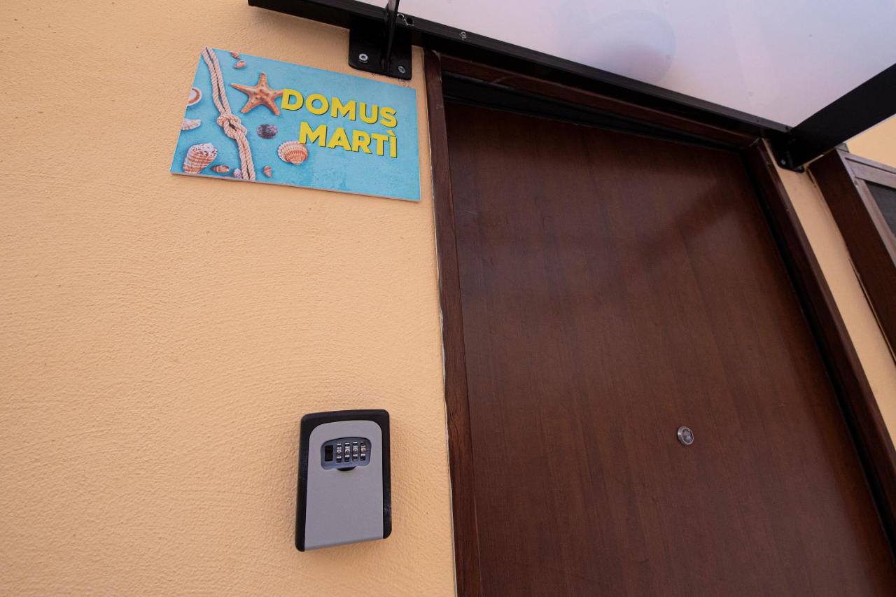 Domus Marti Hotel Формия Екстериор снимка